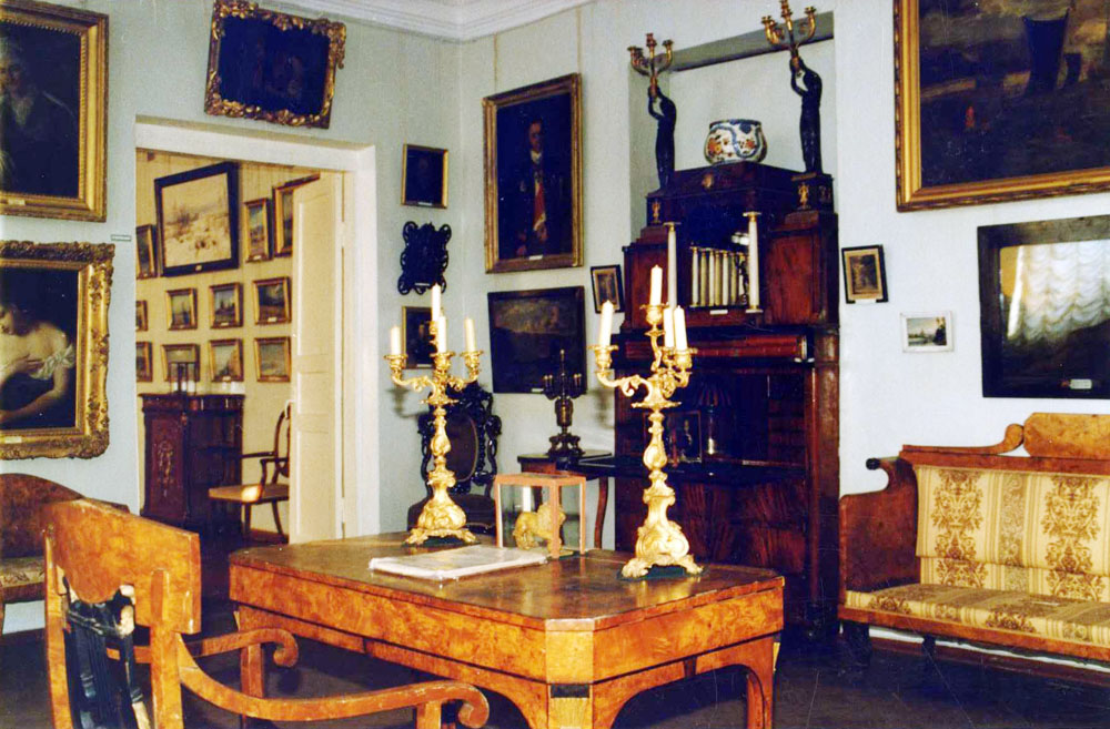 Частина експозиції